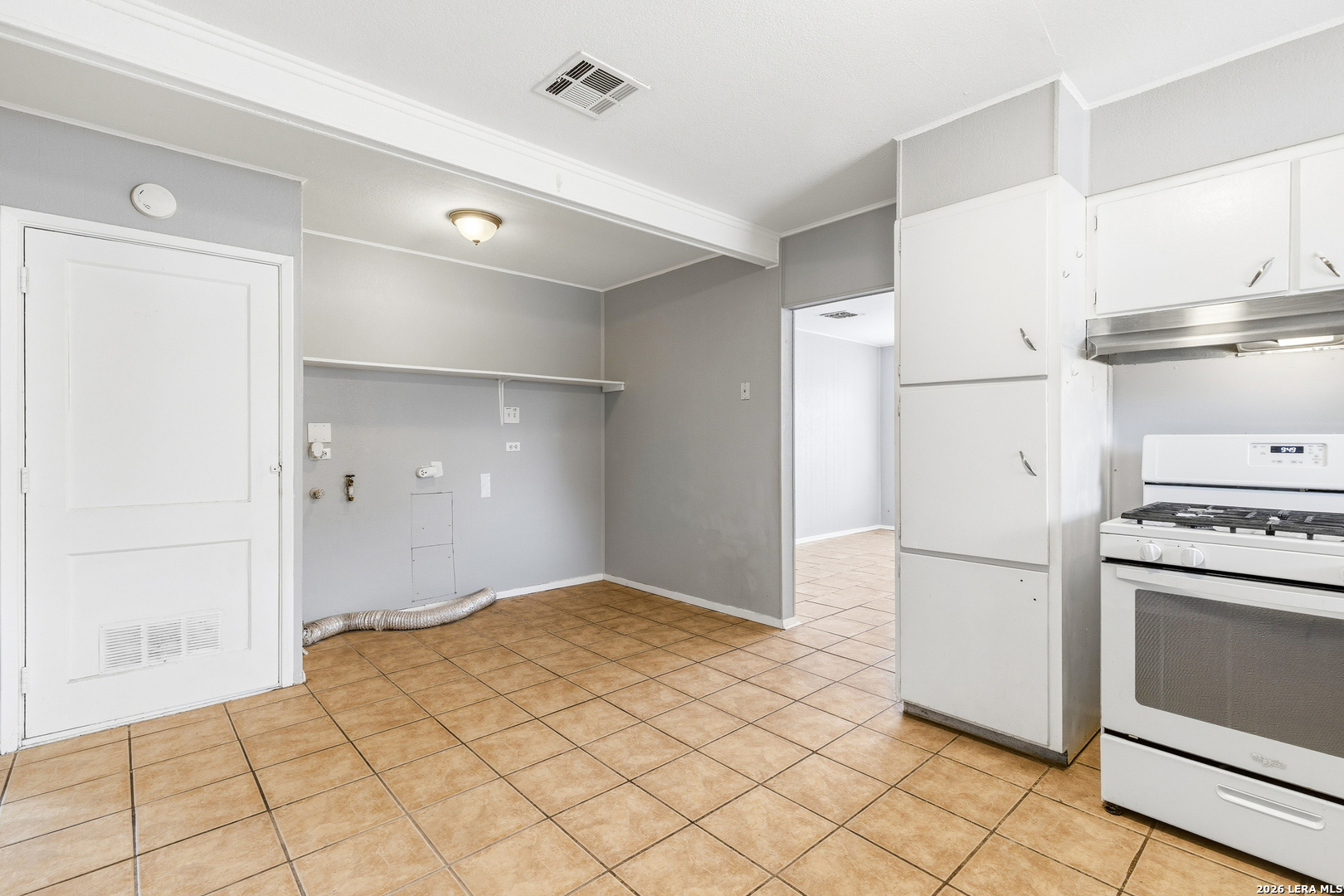 214 Earlyway Drive San Antonio TX 78233