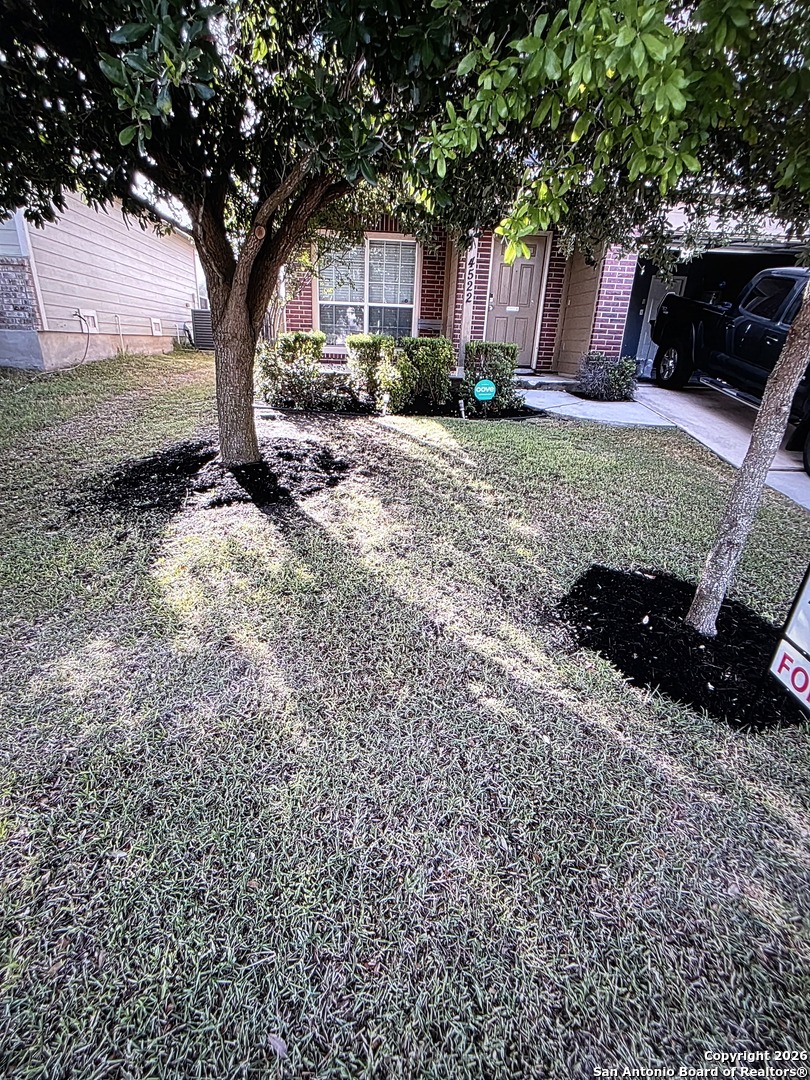 4522 Gambels Quail Converse TX 78109