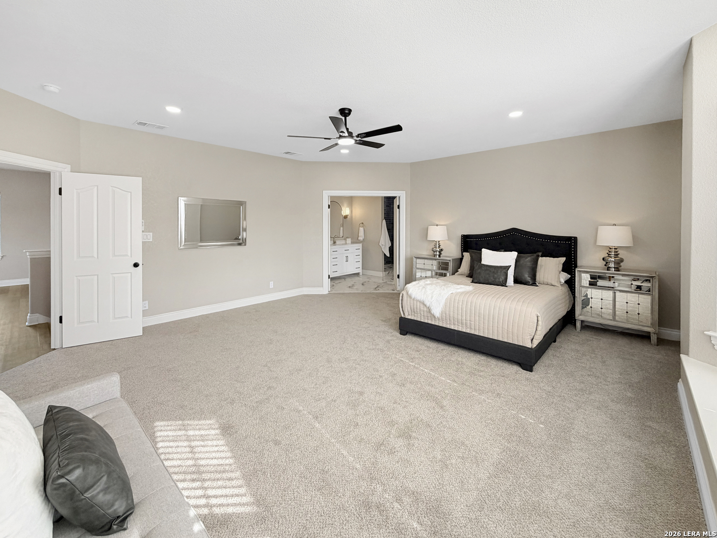 403 E Vista Ridge San Antonio TX 78260