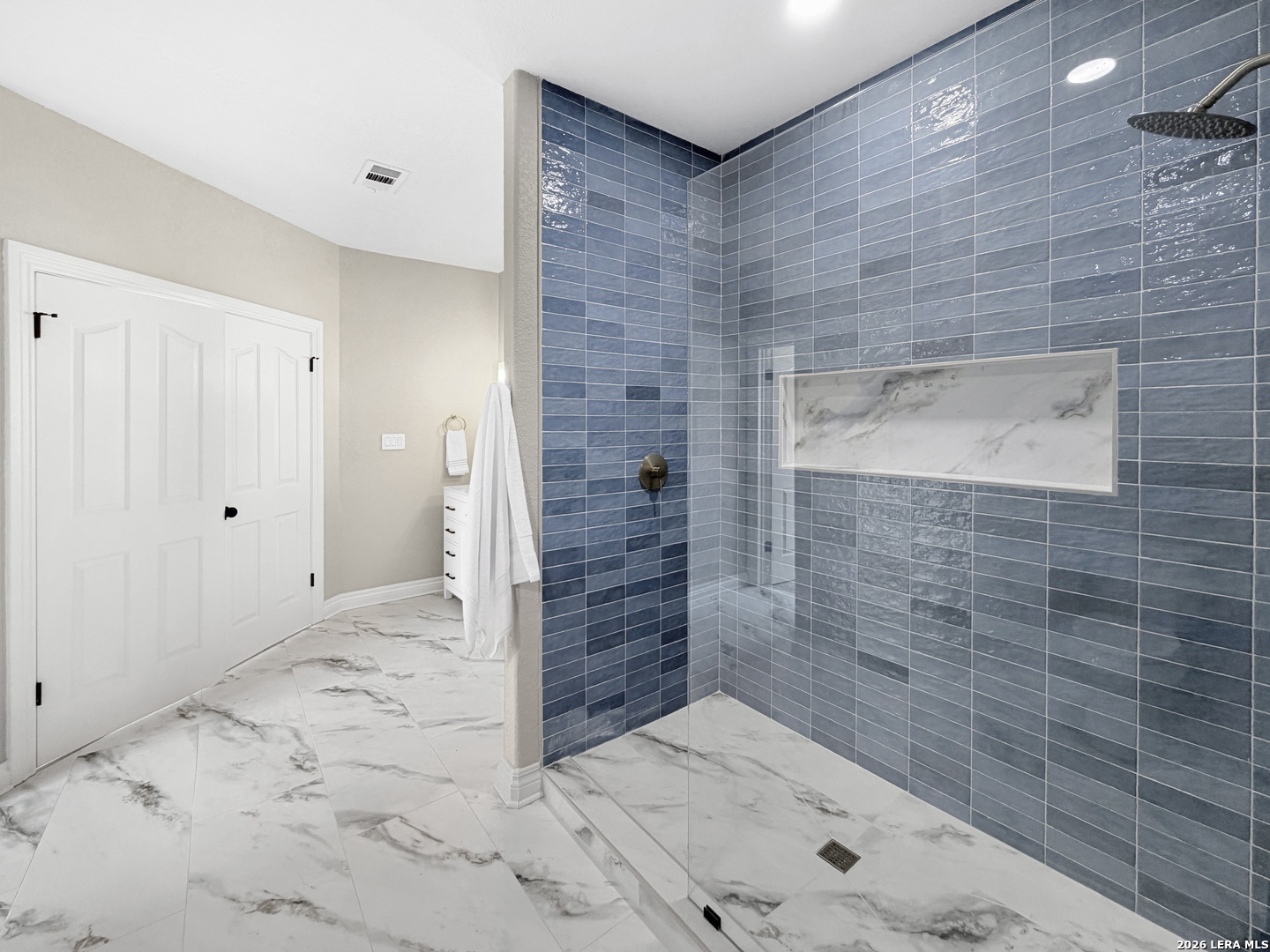 403 E Vista Ridge San Antonio TX 78260