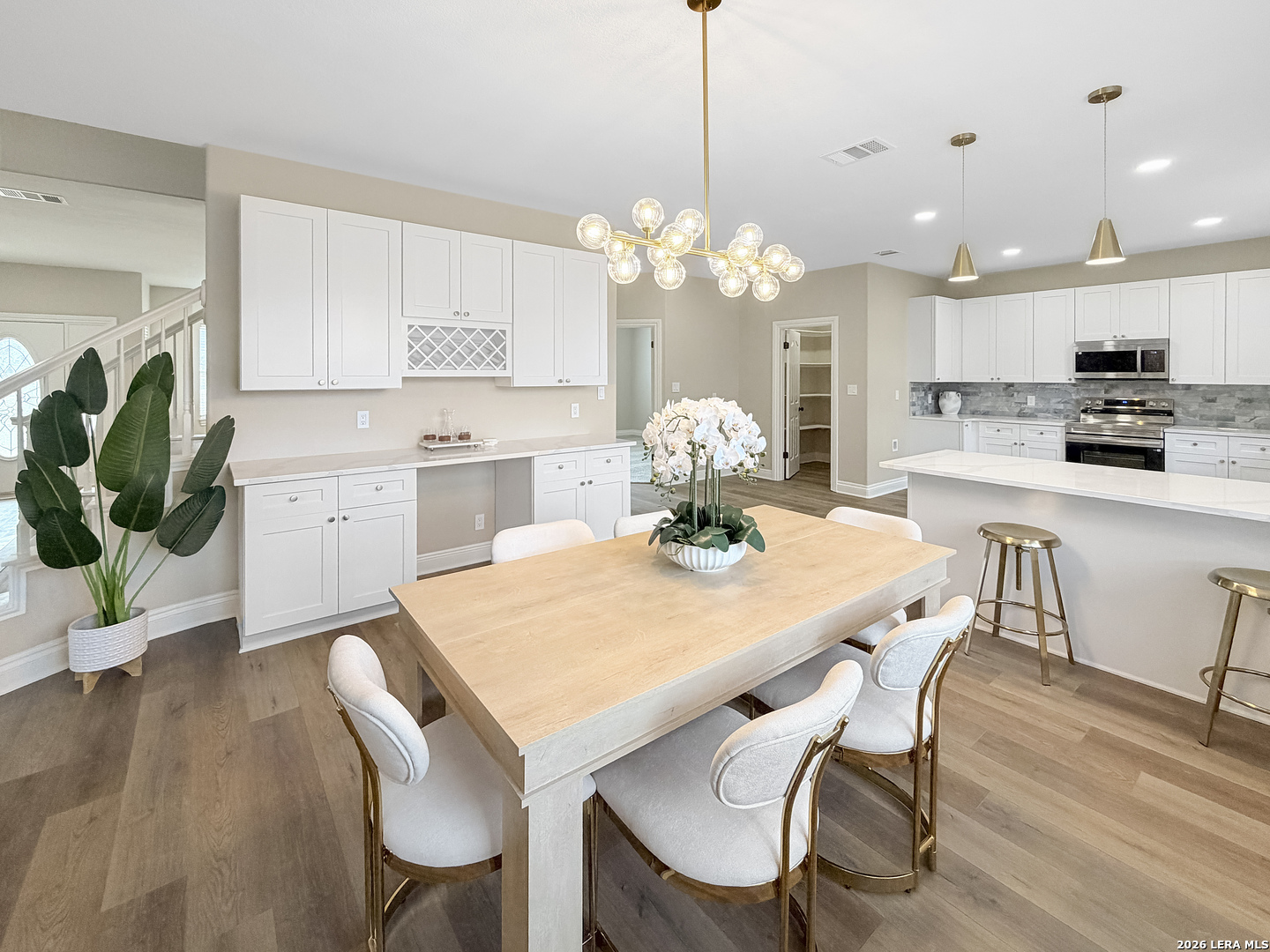 403 E Vista Ridge San Antonio TX 78260