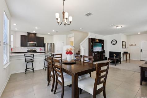 15602 Selene San Antonio TX 78245