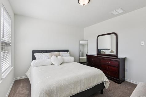 15602 Selene San Antonio TX 78245