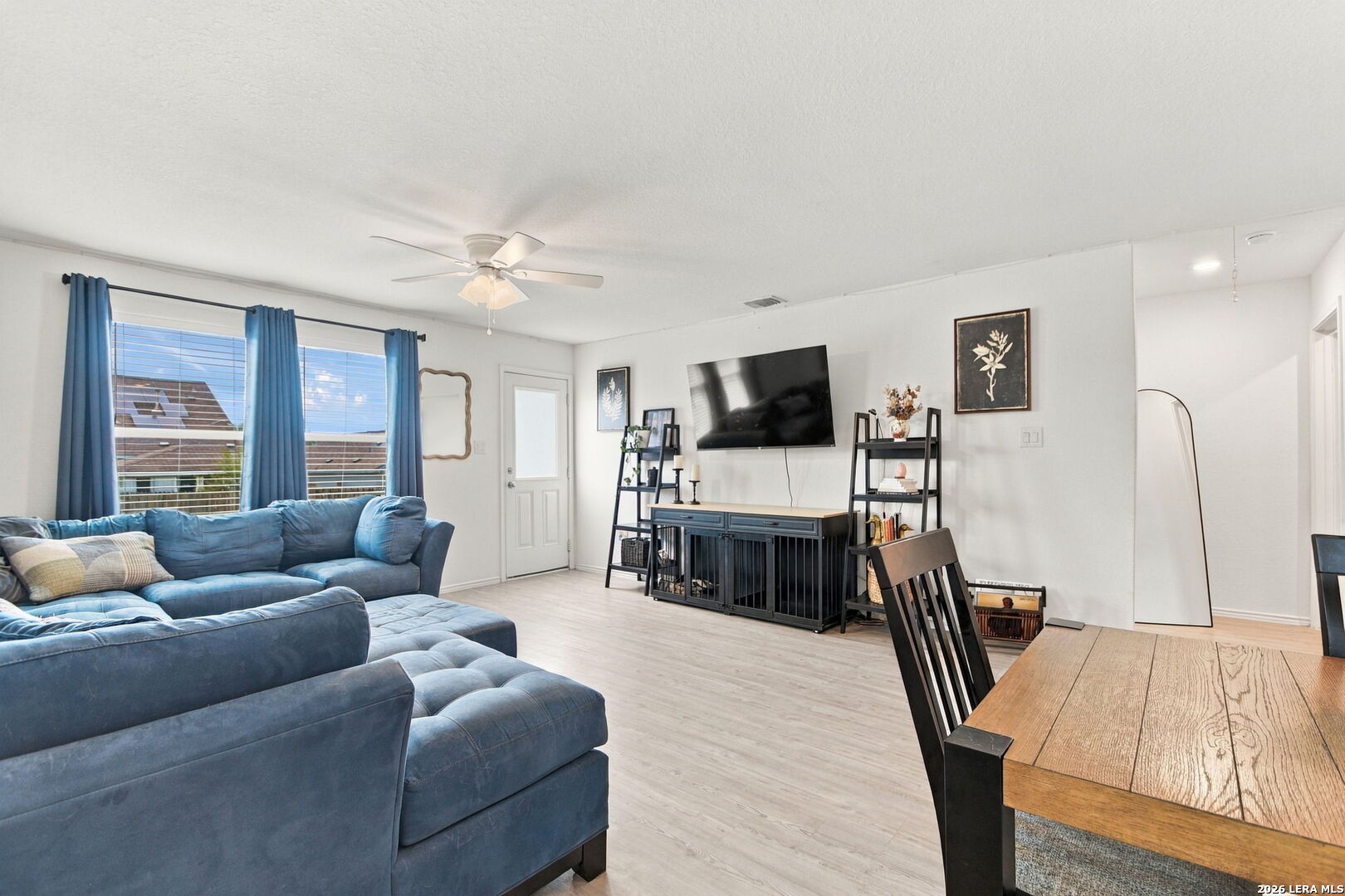 6830 Wolf Valley San Antonio TX 78242