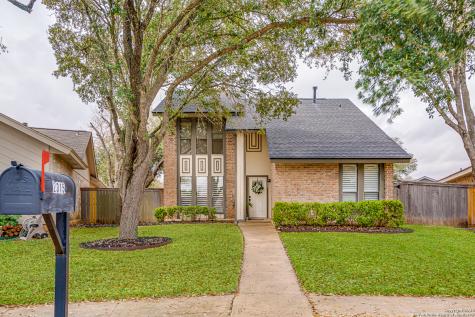 2315 Shady Crest Circle San Antonio TX 78231