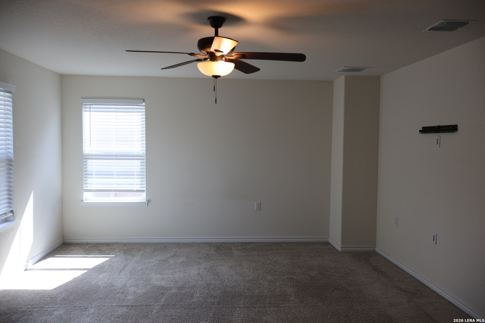 6339 Hibiscus Falls San Antonio TX 78218