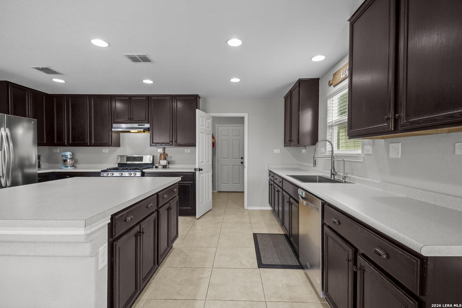 8422 Pioneer Field San Antonio TX 78253