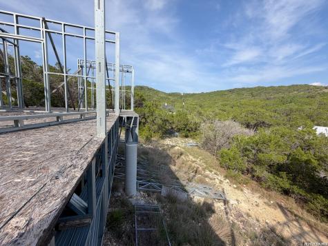 1362 Rockmoor Canyon Lake TX 78133