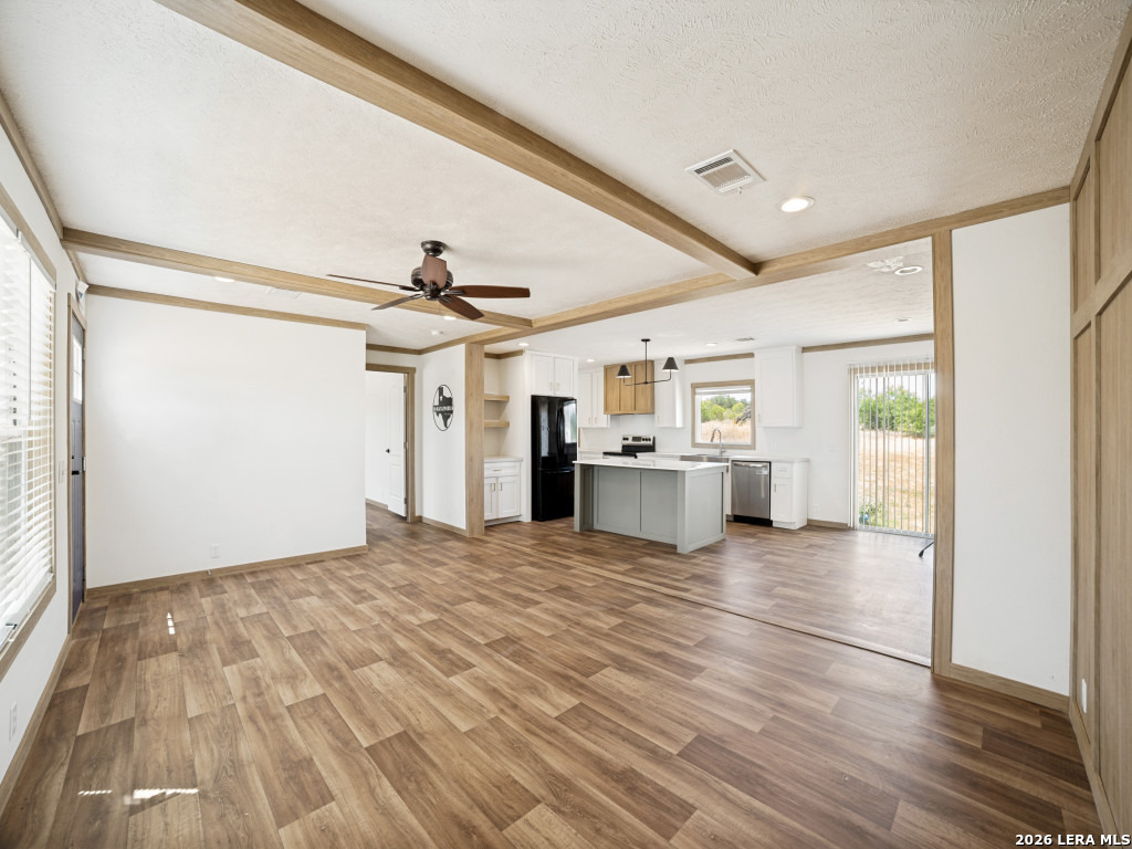 1156 Pr Vista Hills Lane Somerset TX 78069