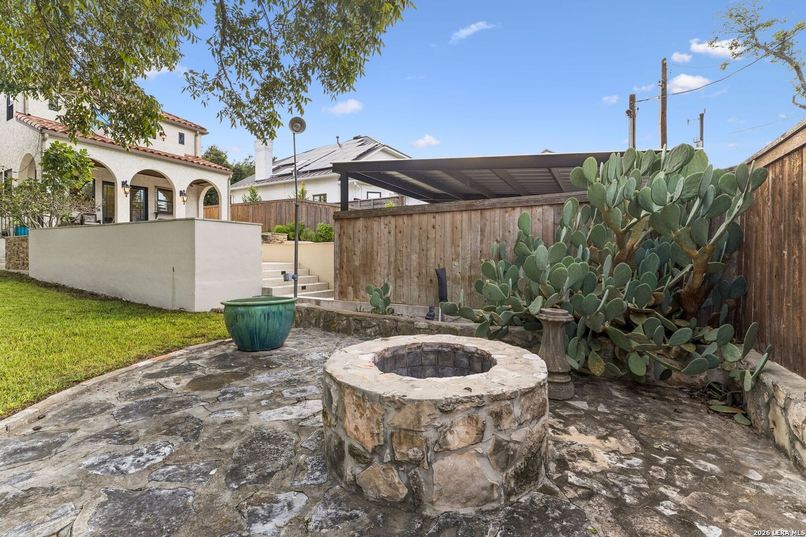 223 Cloverleaf Avenue Alamo Heights TX 78209