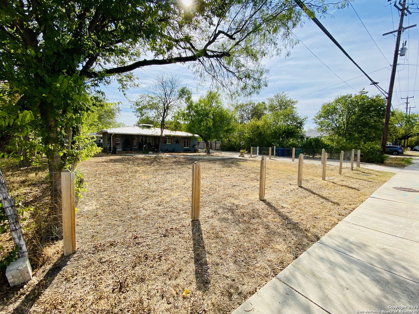 702 Everest Avenue San Antonio TX 78209