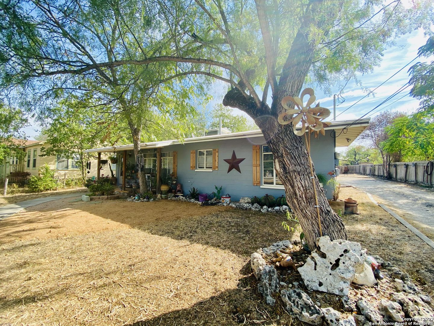702 Everest Avenue San Antonio TX 78209