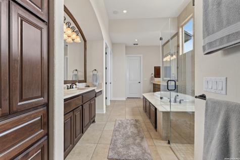 8035 Vanity Hill San Antonio TX 78256