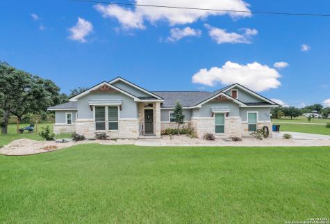 109 Trail Boss La Vernia TX 78121