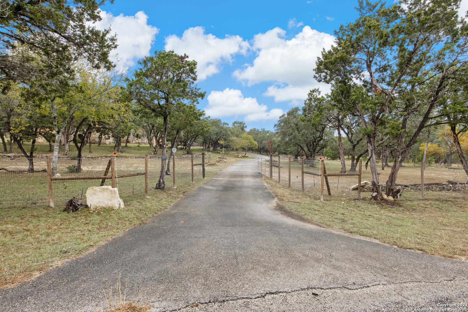 1414 Desert Gold Boerne TX 78006
