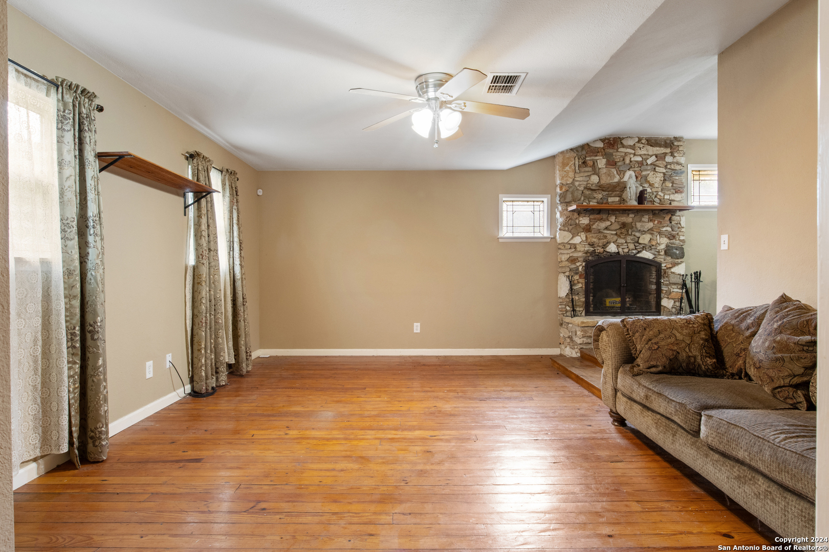 1414 Desert Gold Boerne TX 78006