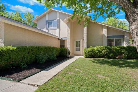 10307 Royal Meadows San Antonio TX 78239