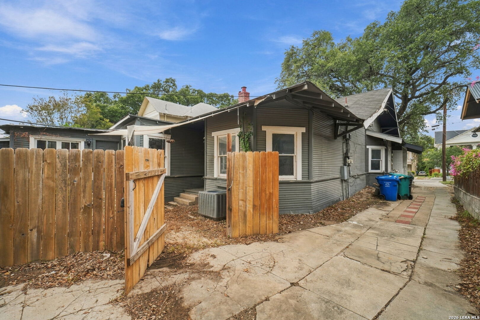 534 W Magnolia Avenue San Antonio TX 78212
