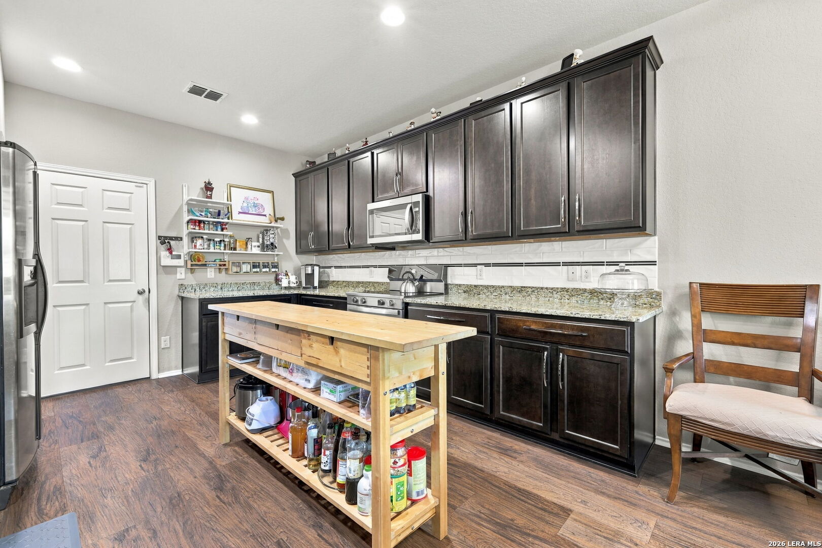 3706 Coyote Creek Selma TX 78154