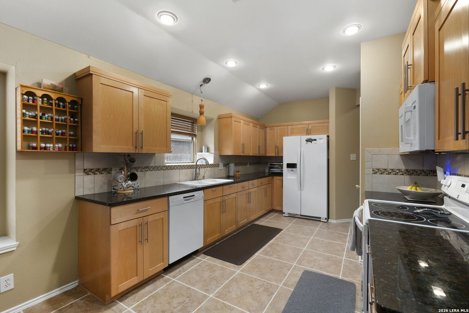 16618 Snell Meadows San Antonio TX 78247