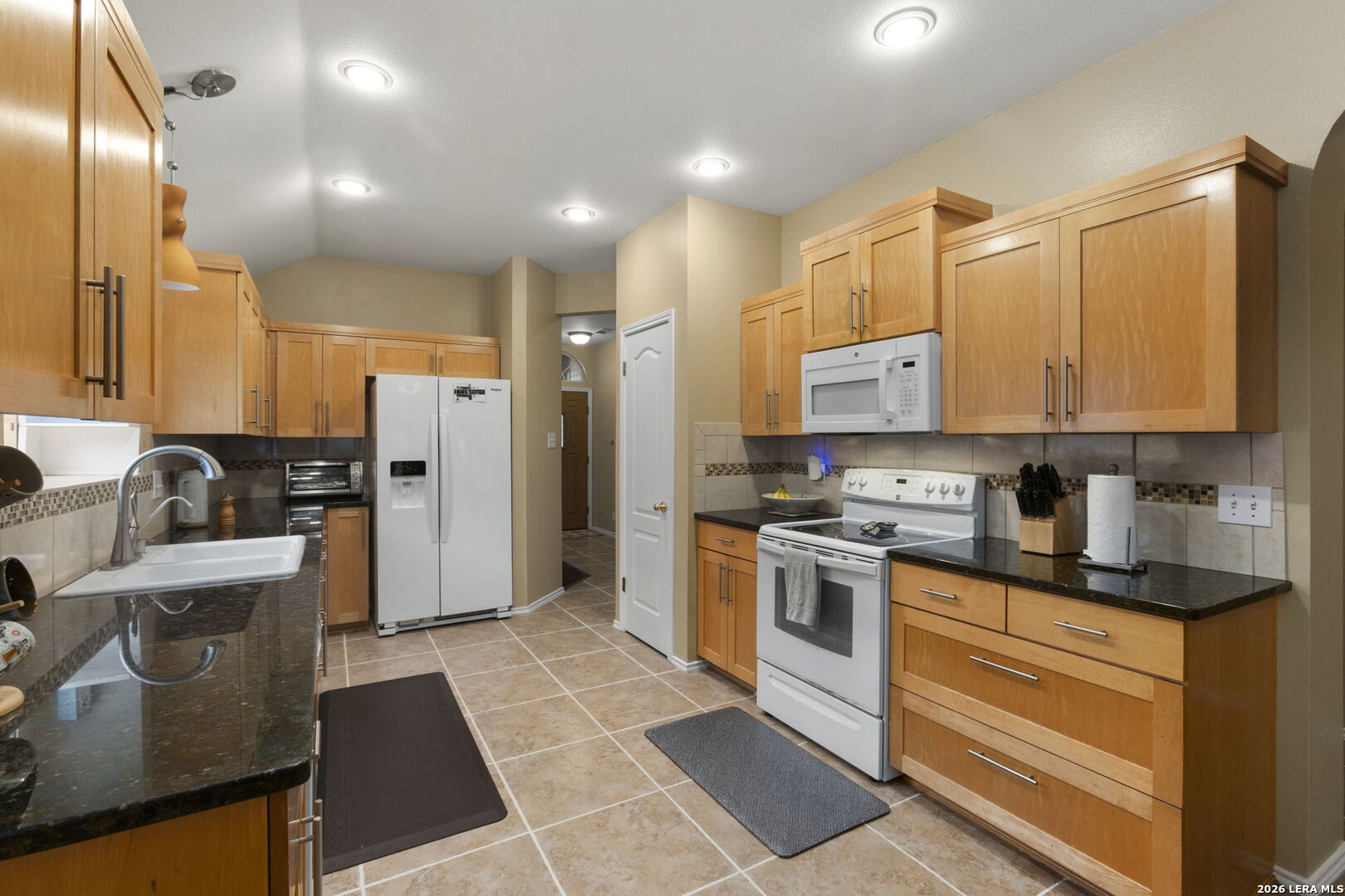 16618 Snell Meadows San Antonio TX 78247