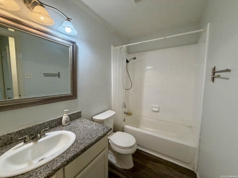 627 Meadow Gate Converse TX 78109