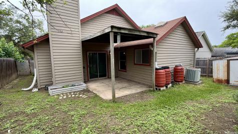 627 Meadow Gate Converse TX 78109