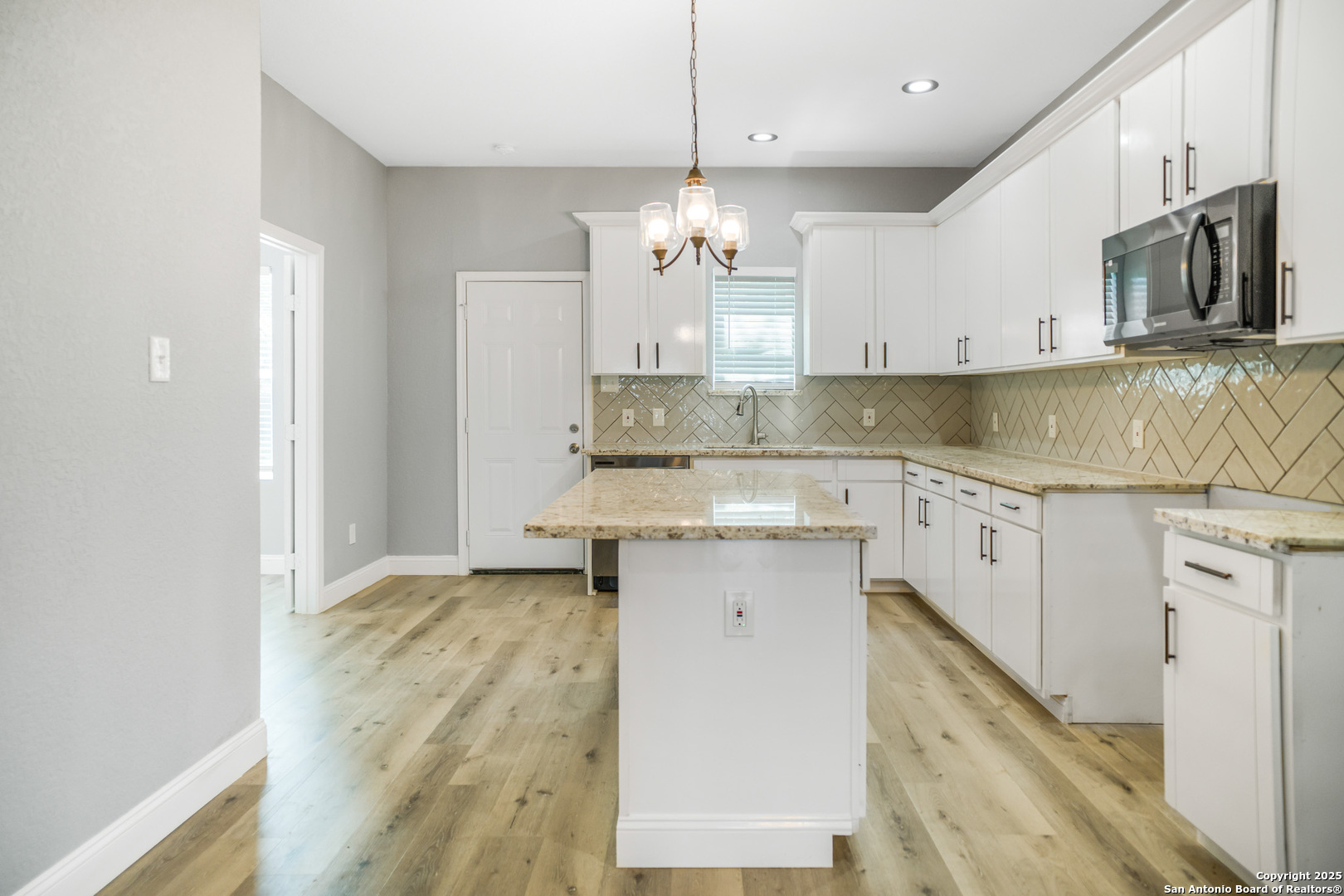 406 Gulf San Antonio TX 78202