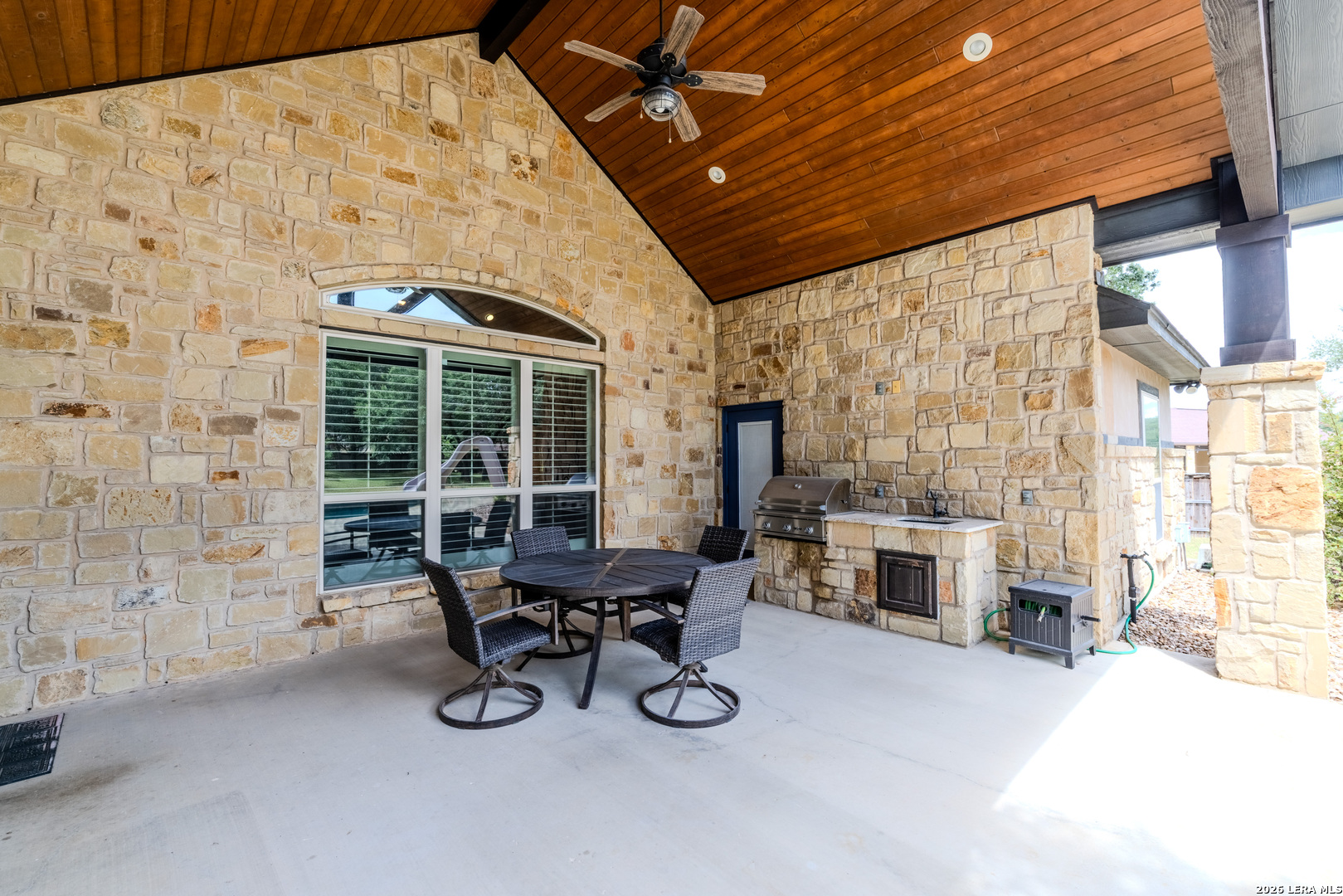 105 Elk Run La Vernia TX 78121