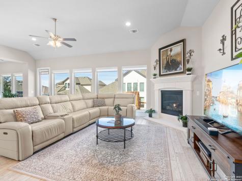 101 El Cielo Boerne TX 78006