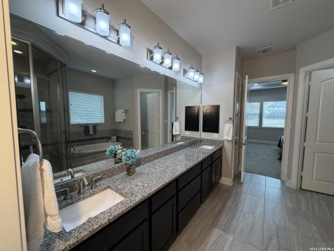 6519 Tallow Way Converse TX 78109