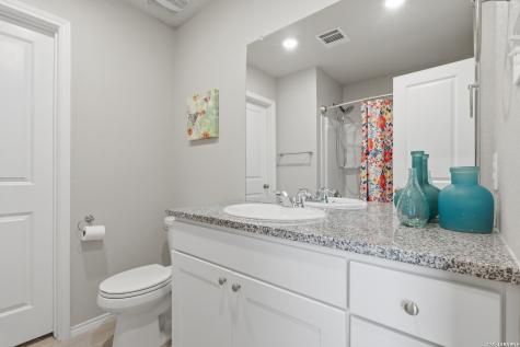 13927 Silos Meadows San Antonio TX 78252