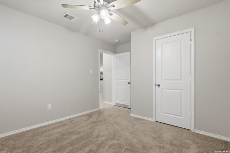 13927 Silos Meadows San Antonio TX 78252