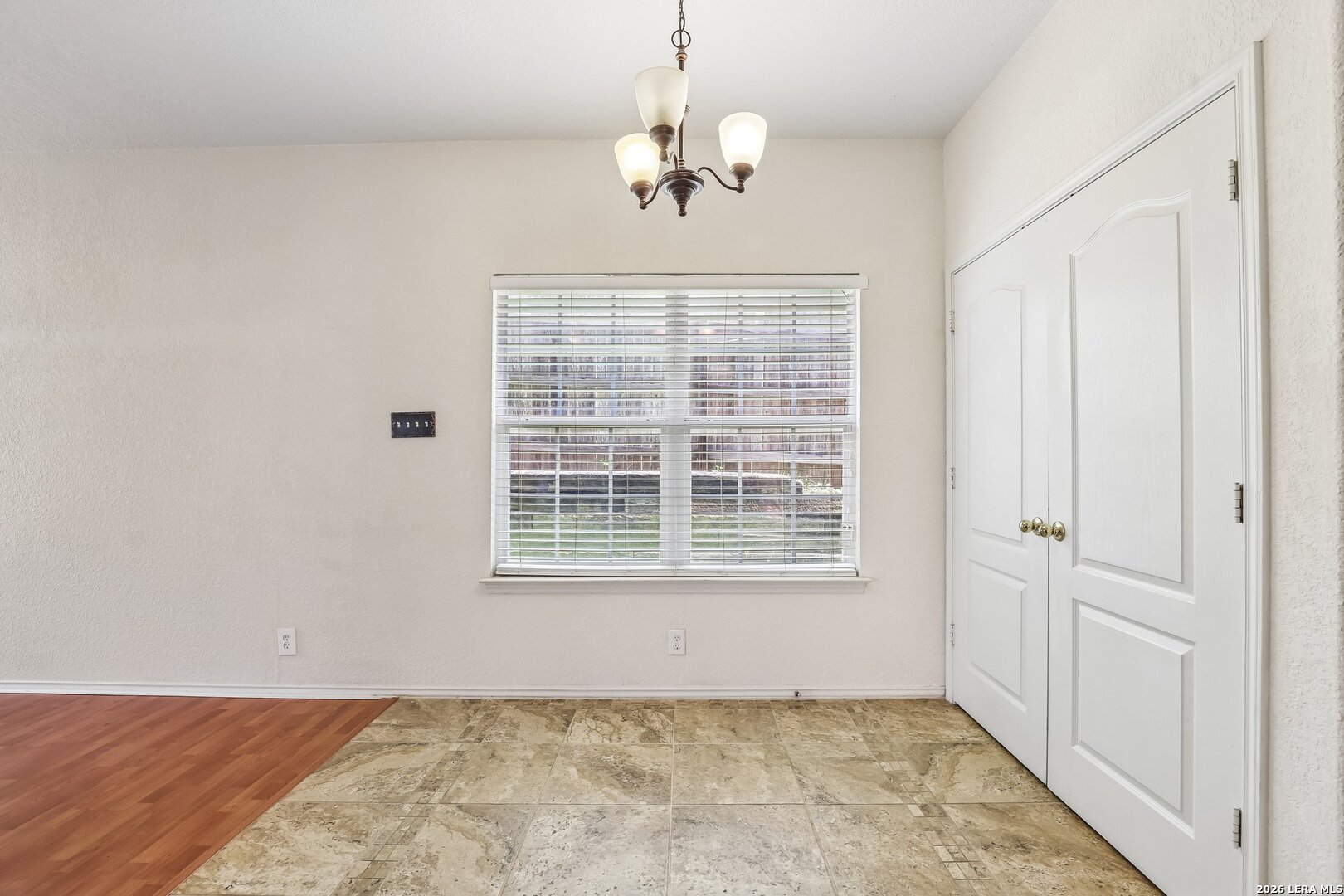 13358 Tusayan Universal City TX 78148