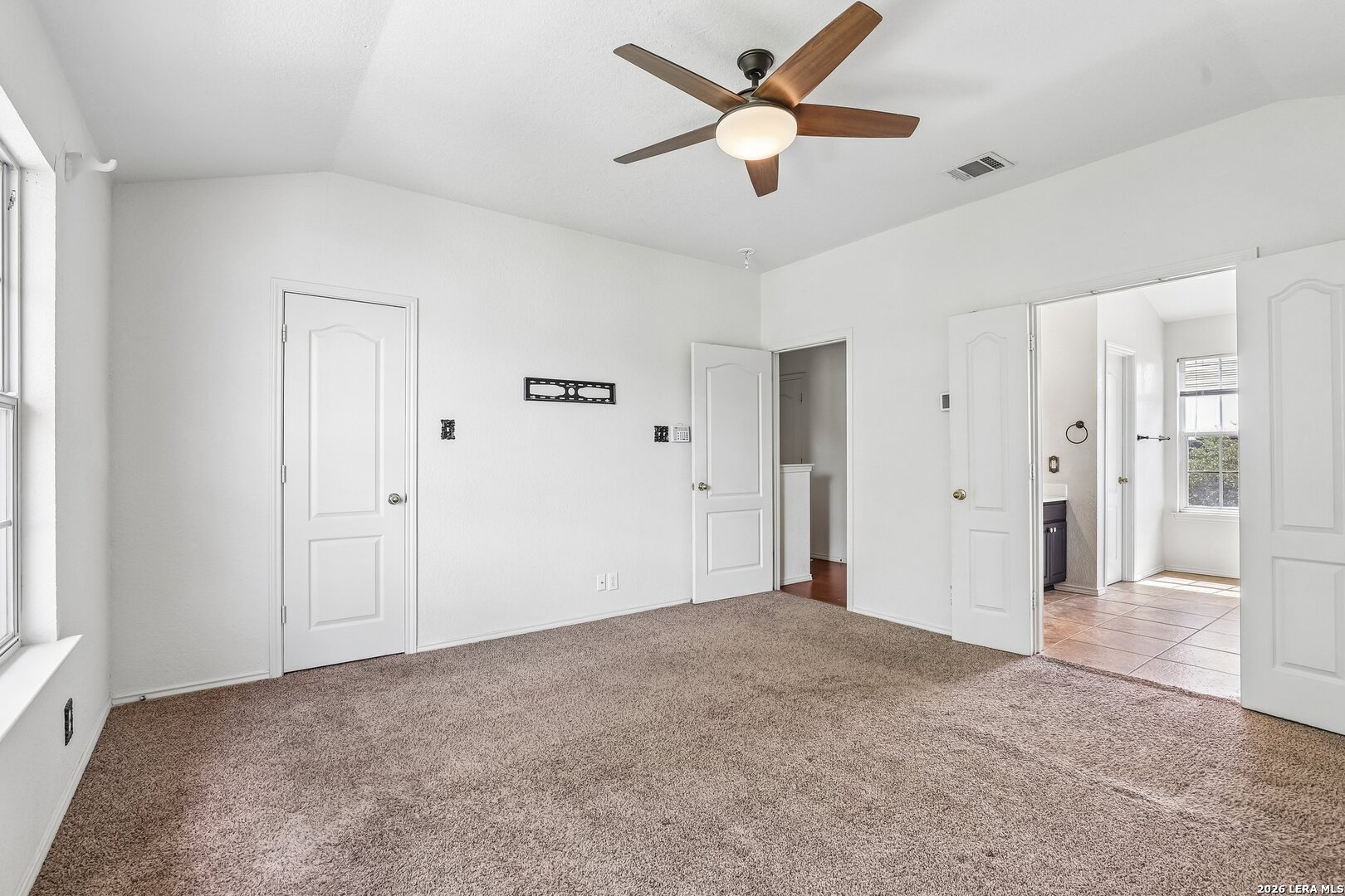 13358 Tusayan Universal City TX 78148