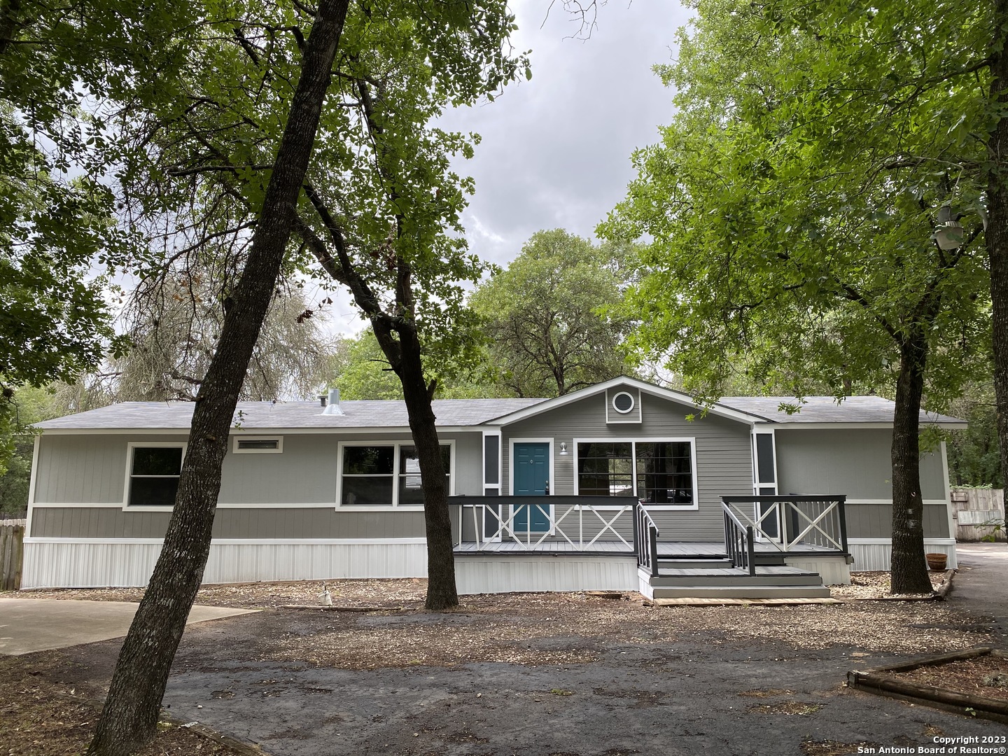 3722 Waterwood Pass Drive Elmendorf TX 78112