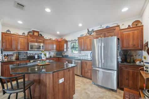 9009 Farm To Market 462 S. Hondo TX 78861