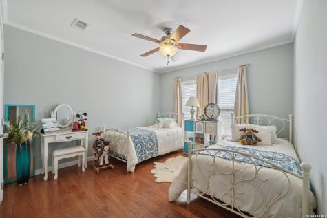 9009 Farm To Market 462 S. Hondo TX 78861