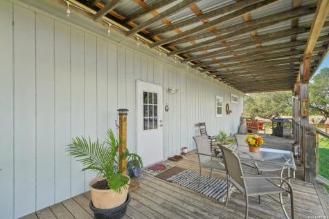 9009 Farm To Market 462 S. Hondo TX 78861