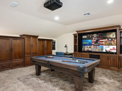 34 Galleria Drive San Antonio TX 78257
