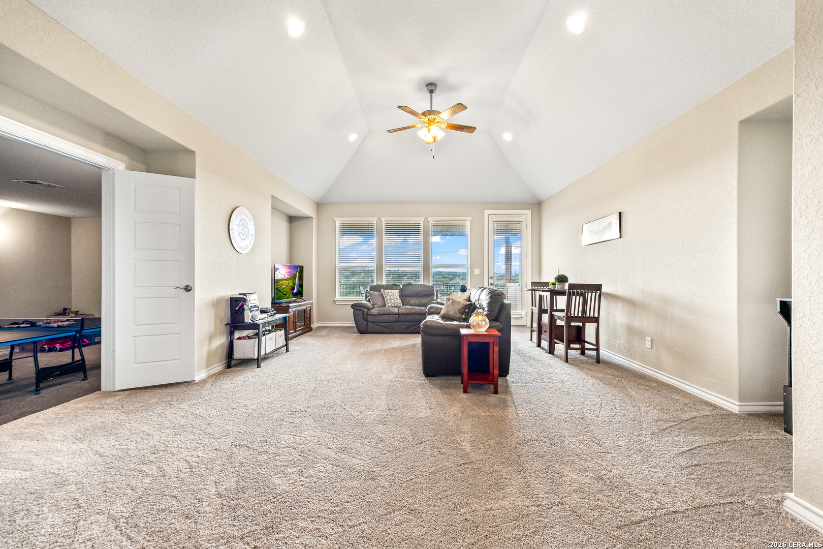 25911 Comanche Creek San Antonio TX 78261
