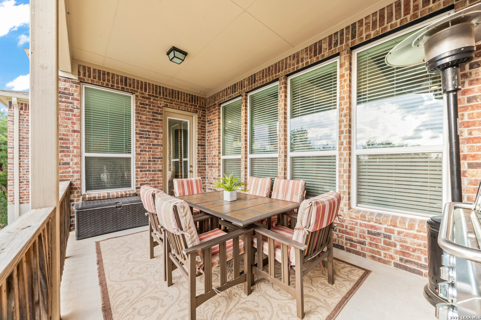 25911 Comanche Creek San Antonio TX 78261