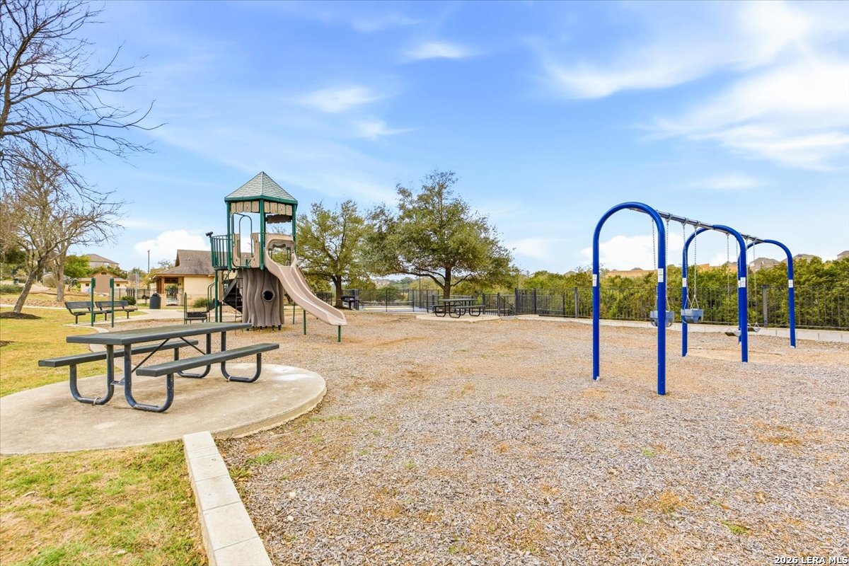 25911 Comanche Creek San Antonio TX 78261