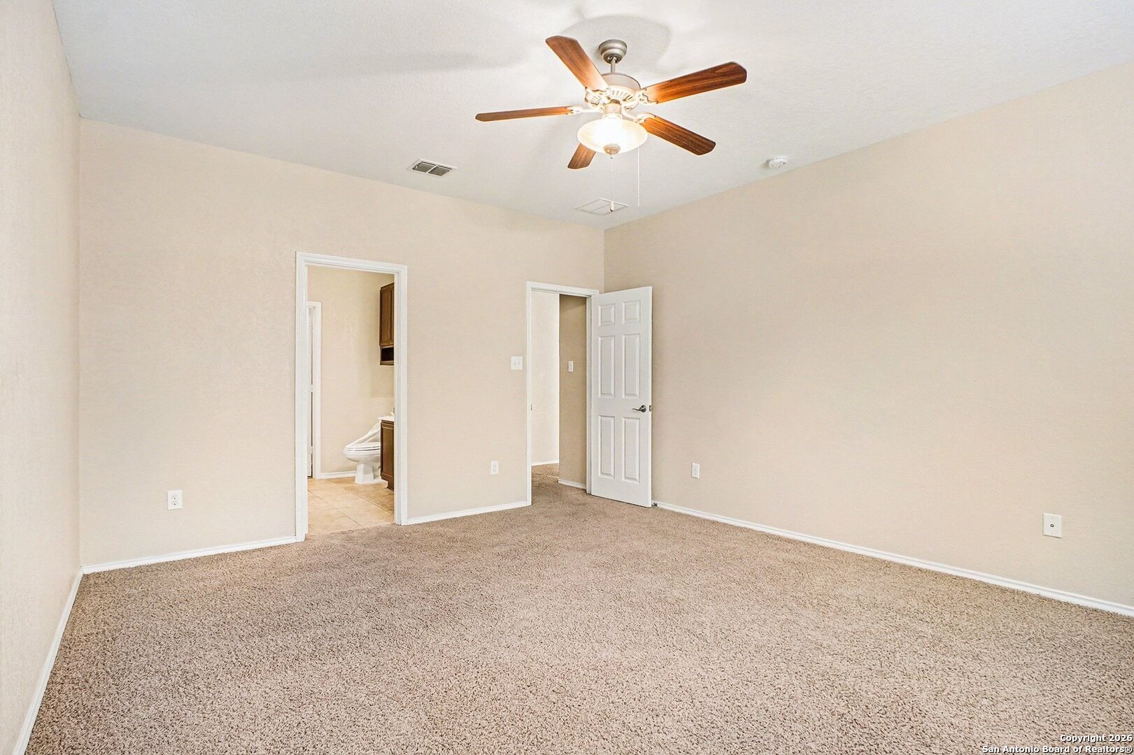 136 Prairie Falcon Boerne TX 78006