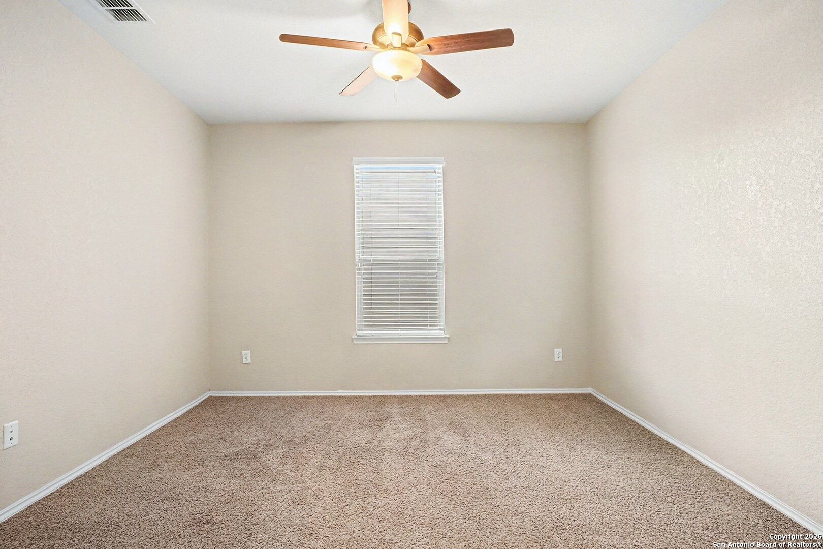 136 Prairie Falcon Boerne TX 78006