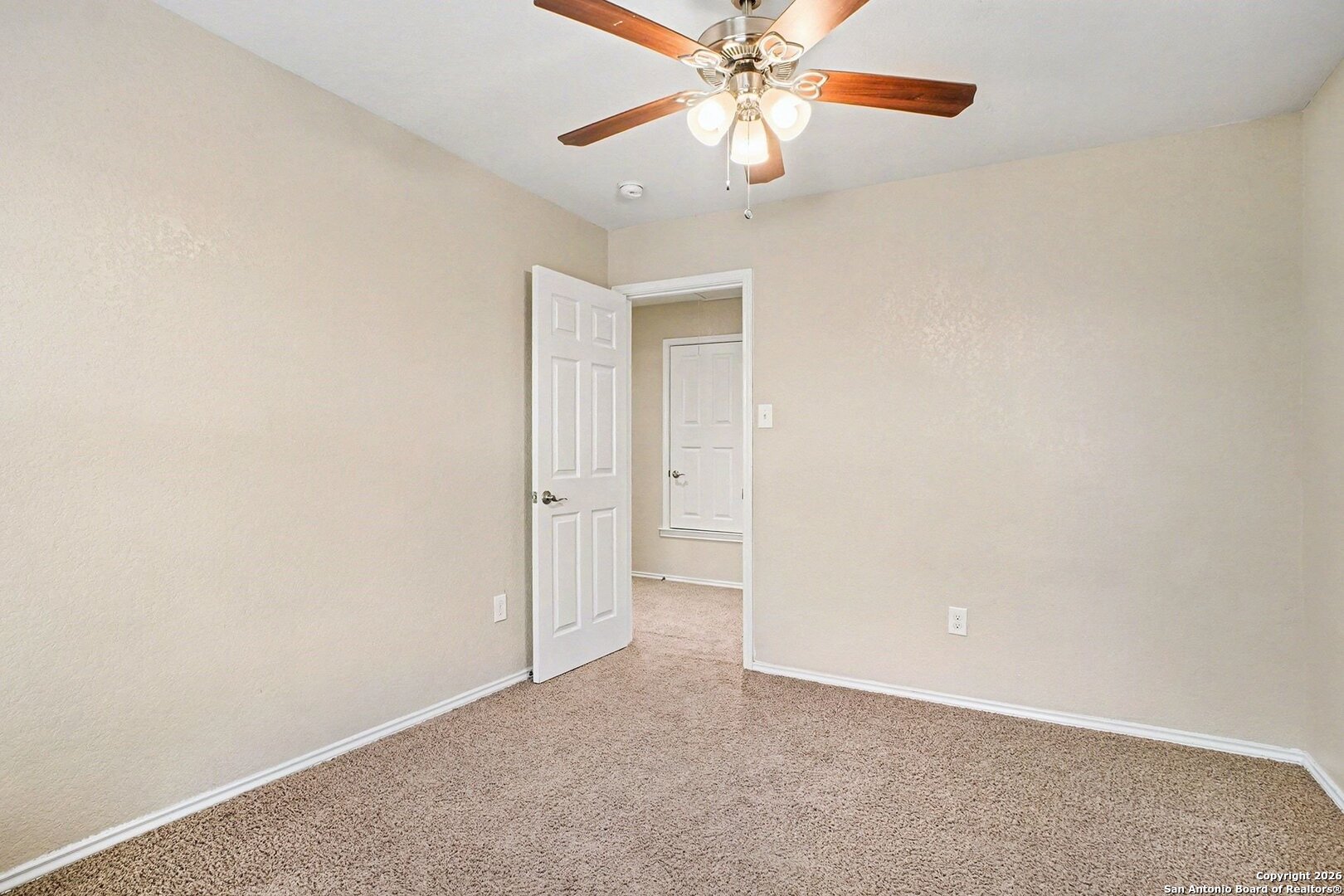 136 Prairie Falcon Boerne TX 78006