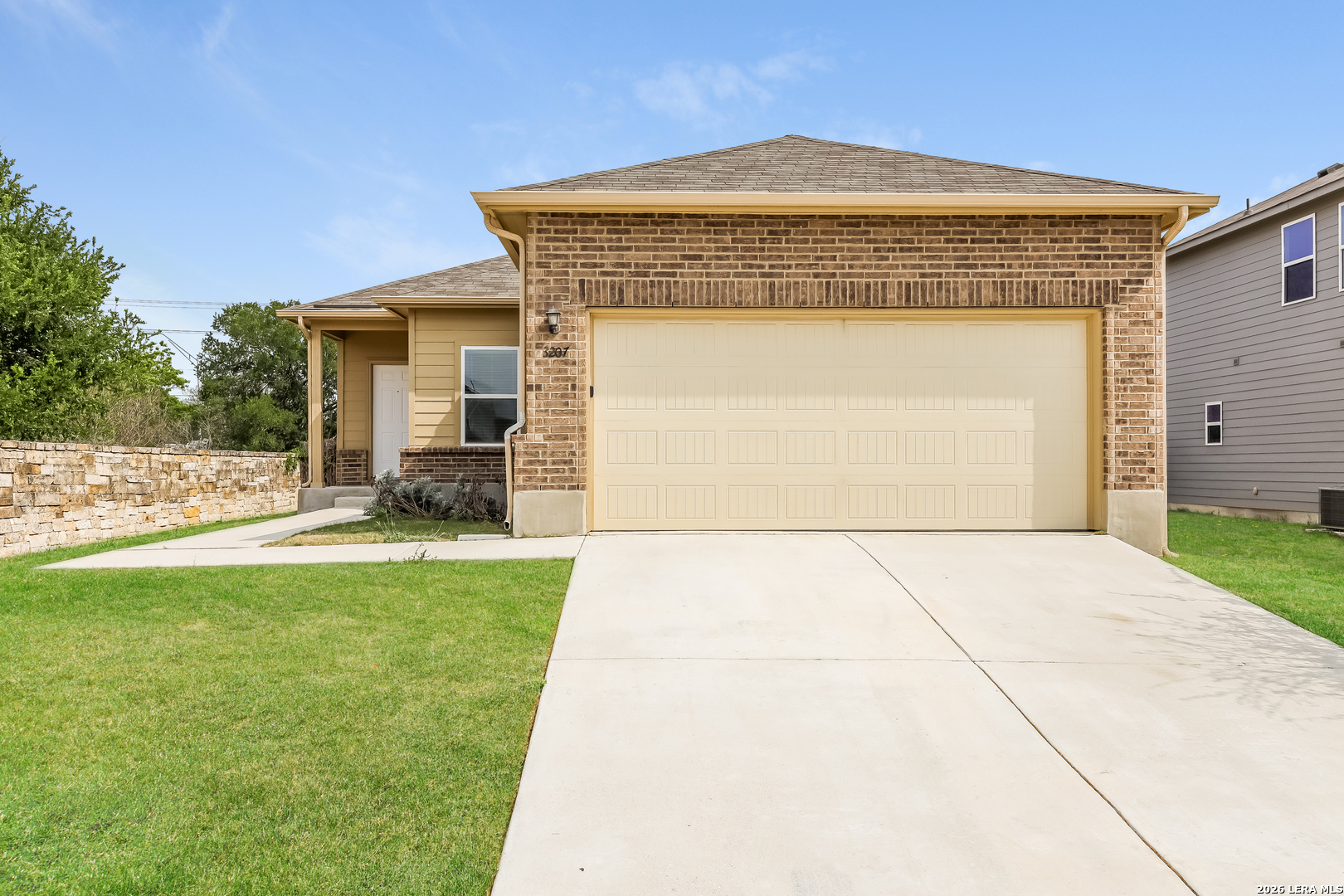 3207 Pedernales San Antonio TX 78223