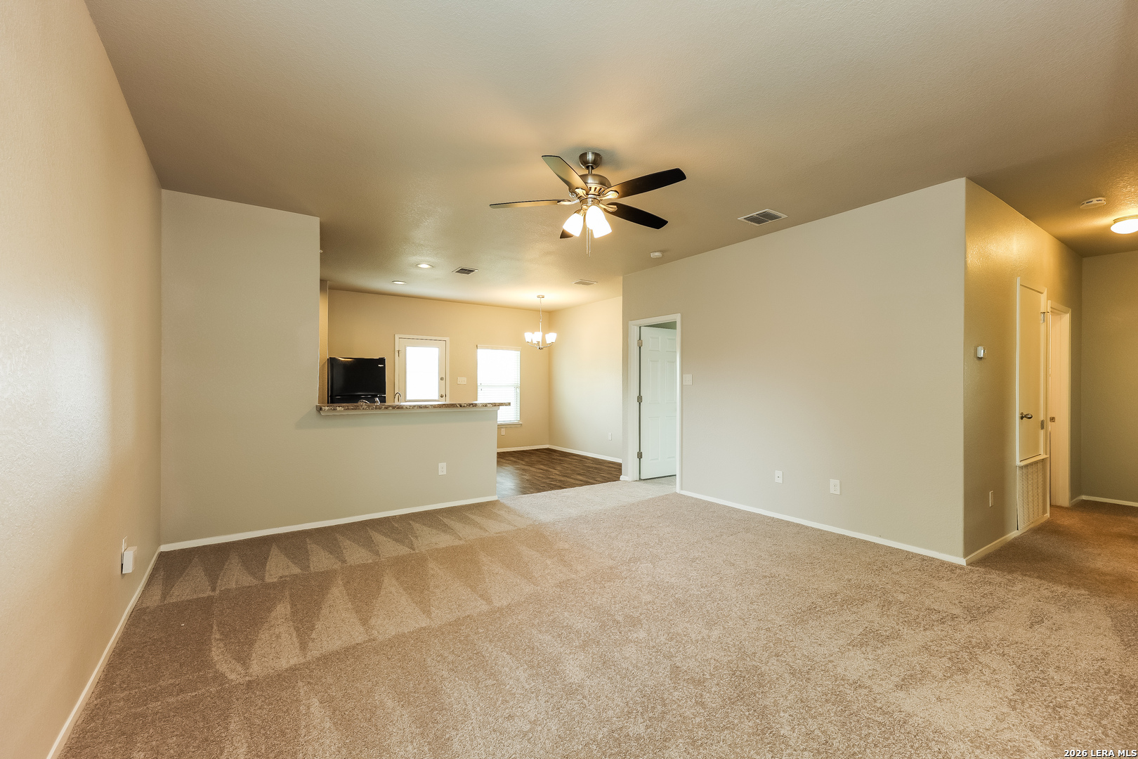 3207 Pedernales San Antonio TX 78223