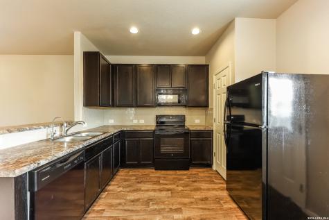 3207 Pedernales San Antonio TX 78223