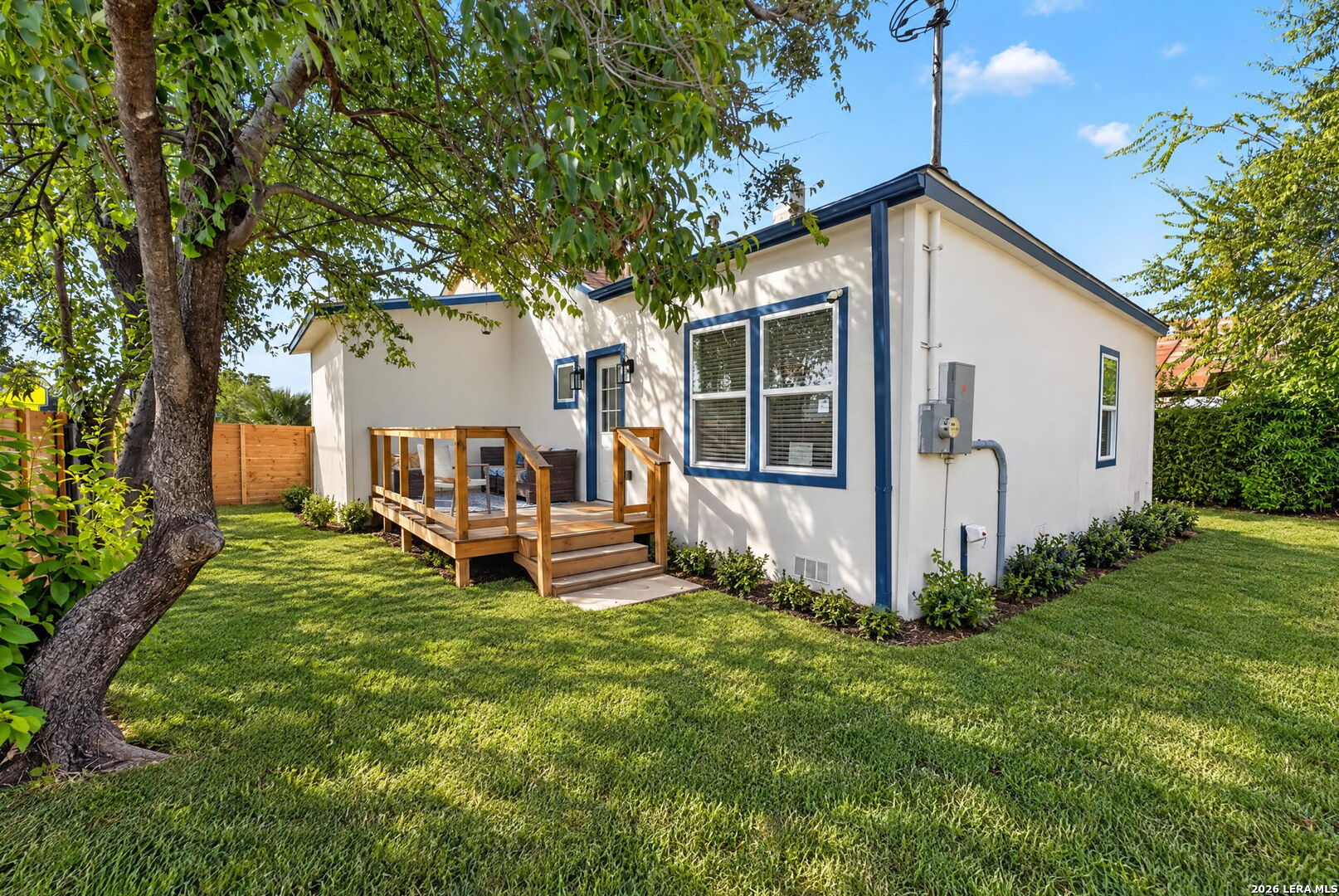 501 W Agarita Avenue San Antonio TX 78212